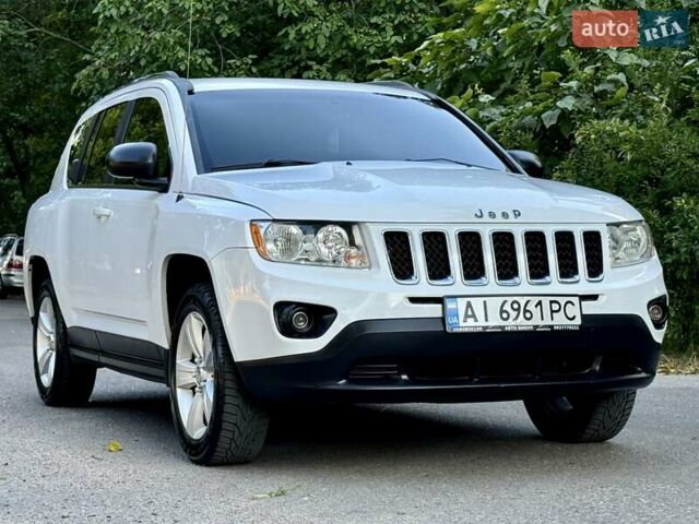 Белый Джип Компас, объемом двигателя 2.36 л и пробегом 233 тыс. км за 7800 $, фото 12 на Automoto.ua