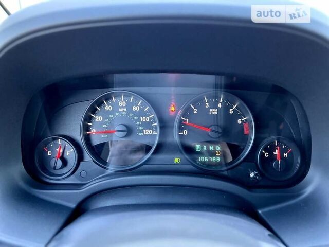 Білий Джип Compass, об'ємом двигуна 2.4 л та пробігом 172 тис. км за 9500 $, фото 48 на Automoto.ua