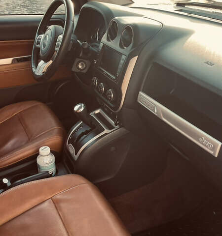 Джип Компас 2013 в Луцке на Automoto.ua Белый Джип Компас, объемом двигателя 2.36 л и пробегом 193 тыс. км за 9700 $, фото 22 на Automoto.ua