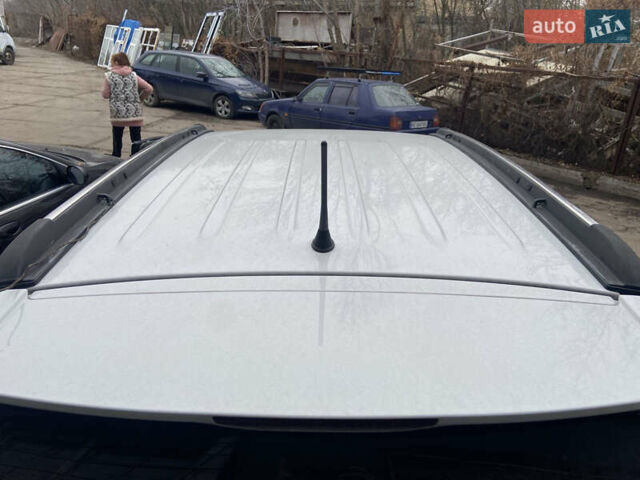 Белый Джип Компас, объемом двигателя 2.36 л и пробегом 165 тыс. км за 4400 $, фото 7 на Automoto.ua