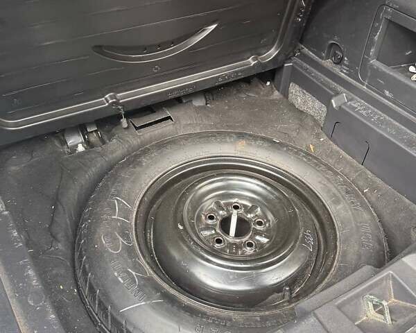 Білий Джип Compass, об'ємом двигуна 2.36 л та пробігом 85 тис. км за 11300 $, фото 10 на Automoto.ua