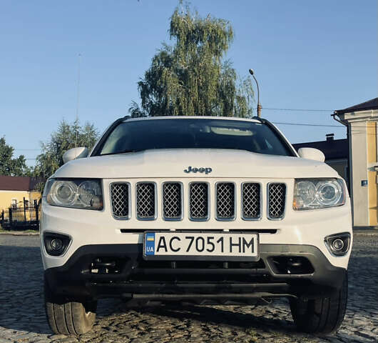 Джип Компас 2013 в Луцке на Automoto.ua Белый Джип Компас, объемом двигателя 2.36 л и пробегом 193 тыс. км за 9700 $, фото 18 на Automoto.ua