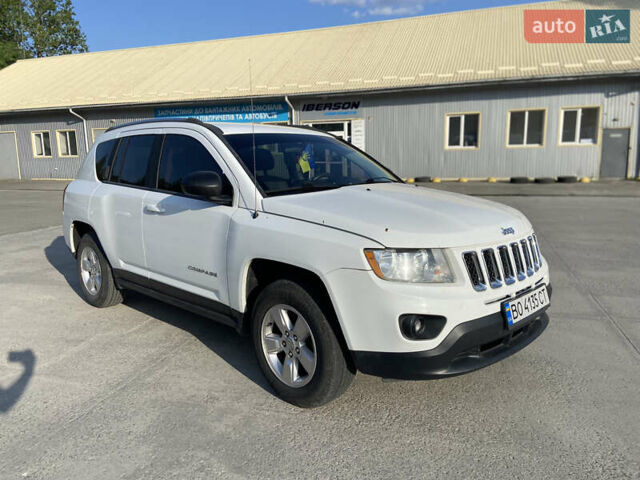 Білий Джип Compass, об'ємом двигуна 2 л та пробігом 229 тис. км за 8950 $, фото 5 на Automoto.ua