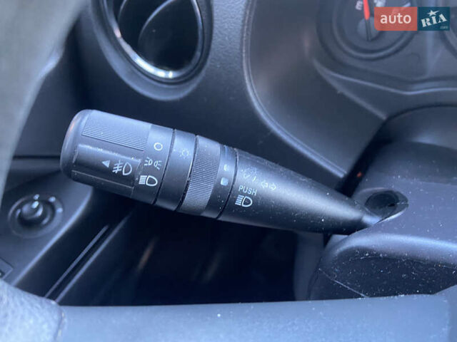 Білий Джип Compass, об'ємом двигуна 2 л та пробігом 229 тис. км за 8950 $, фото 21 на Automoto.ua