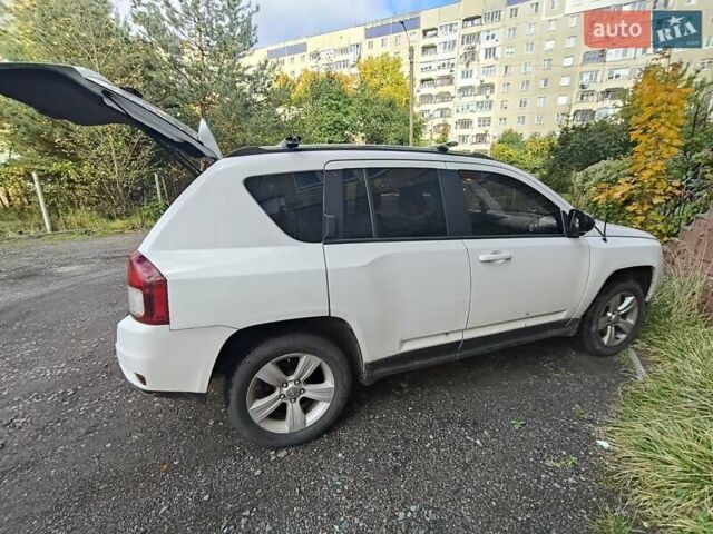 Белый Джип Компас, объемом двигателя 2.4 л и пробегом 180 тыс. км за 11600 $, фото 11 на Automoto.ua