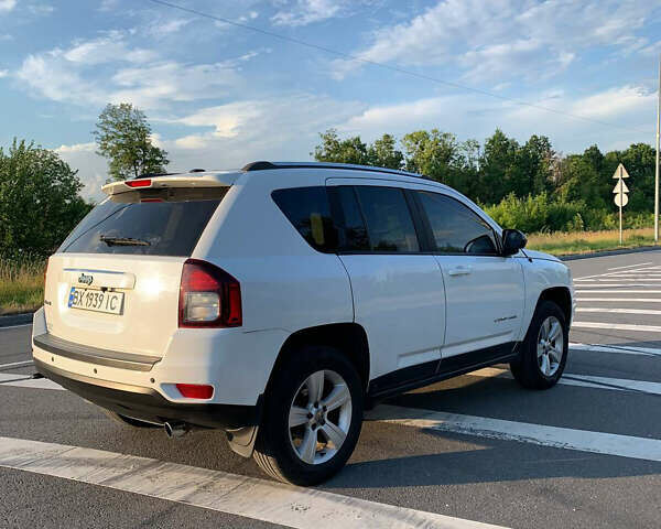 Білий Джип Compass, об'ємом двигуна 2.36 л та пробігом 210 тис. км за 9600 $, фото 7 на Automoto.ua