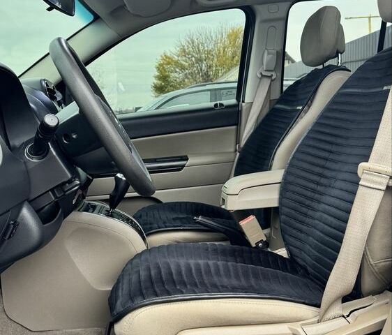 Білий Джип Compass, об'ємом двигуна 2.4 л та пробігом 122 тис. км за 10900 $, фото 11 на Automoto.ua