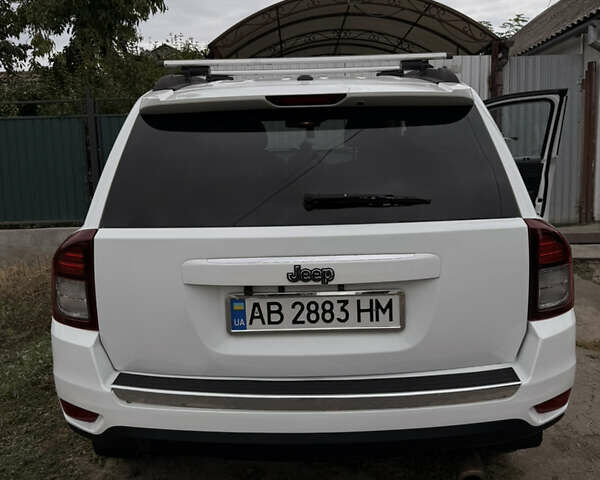Білий Джип Compass, об'ємом двигуна 2 л та пробігом 118 тис. км за 12000 $, фото 15 на Automoto.ua
