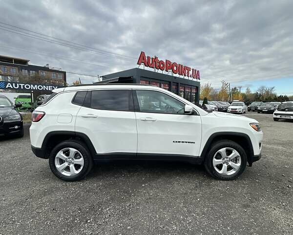Джип Компас 2015 в Буче на Automoto.ua Белый Джип Компас, объемом двигателя 2.4 л и пробегом 46 тыс. км за 15500 $, фото 4 на Automoto.ua
