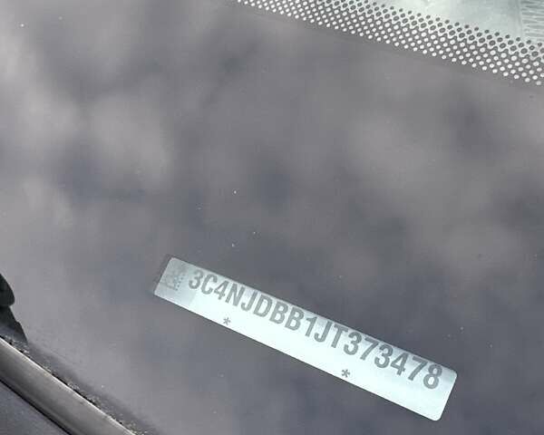 Джип Компас 2015 в Буче на Automoto.ua Белый Джип Компас, объемом двигателя 2.4 л и пробегом 46 тыс. км за 15500 $, фото 39 на Automoto.ua