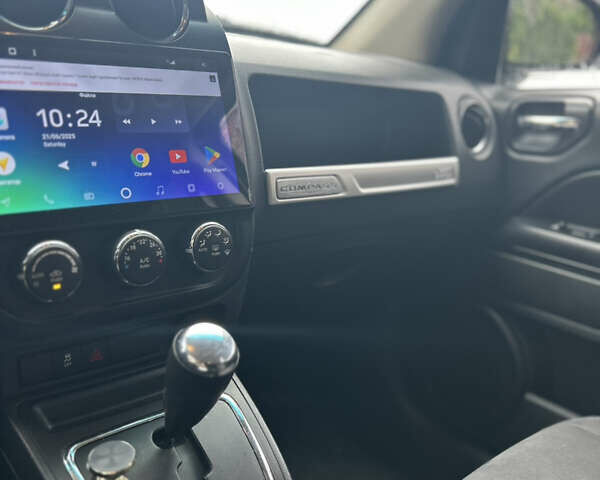 Белый Джип Компас, объемом двигателя 2.36 л и пробегом 245 тыс. км за 10700 $, фото 19 на Automoto.ua