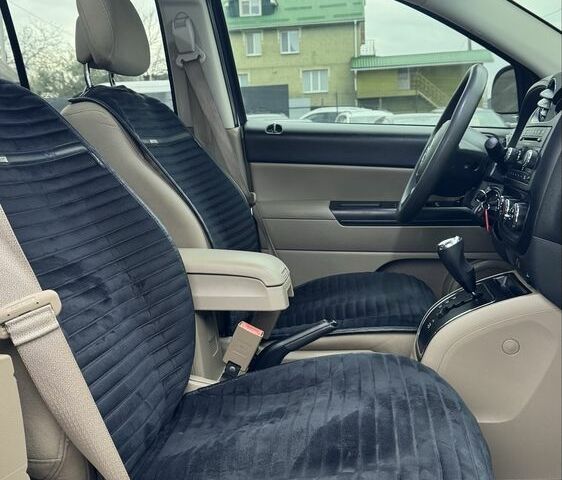 Білий Джип Compass, об'ємом двигуна 2.4 л та пробігом 122 тис. км за 10900 $, фото 18 на Automoto.ua