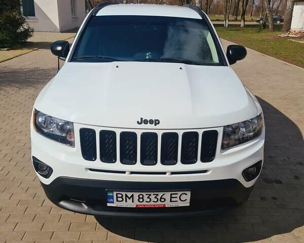 Джип Компас 2015 в Конотопе на Automoto.ua Белый Джип Компас, объемом двигателя 2.36 л и пробегом 114 тыс. км за 12900 $, фото 1 на Automoto.ua