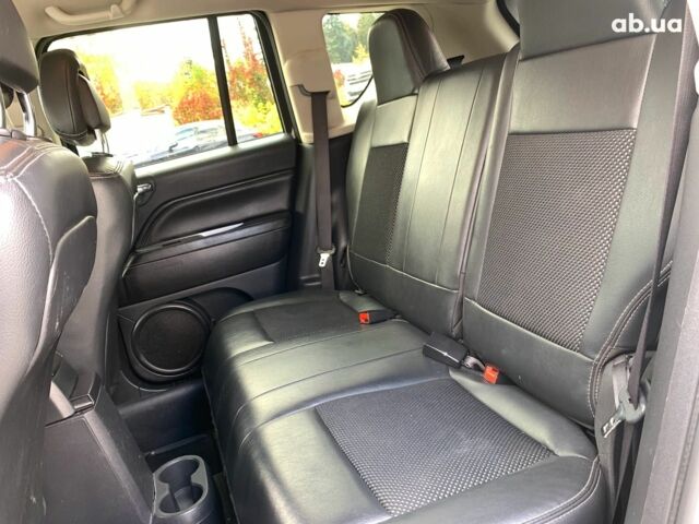 Джип Compass 2016 у Вінниці на Automoto.ua Білий Джип Compass, об'ємом двигуна 2.4 л та пробігом 133 тис. км за 11890 $, фото 23 на Automoto.ua