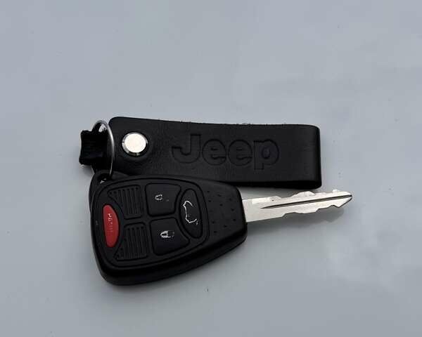 Белый Джип Компас, объемом двигателя 2.36 л и пробегом 135 тыс. км за 12300 $, фото 40 на Automoto.ua
