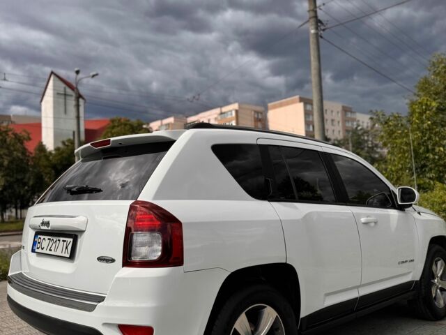 Білий Джип Compass, об'ємом двигуна 2.4 л та пробігом 139 тис. км за 11500 $, фото 7 на Automoto.ua