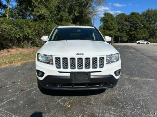 Белый Джип Компас, объемом двигателя 2.4 л и пробегом 79 тыс. км за 10500 $, фото 1 на Automoto.ua