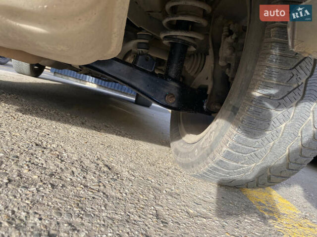 Белый Джип Компас, объемом двигателя 2.36 л и пробегом 155 тыс. км за 11000 $, фото 19 на Automoto.ua