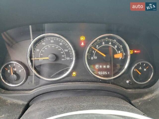 Белый Джип Компас, объемом двигателя 2.36 л и пробегом 155 тыс. км за 650 $, фото 8 на Automoto.ua