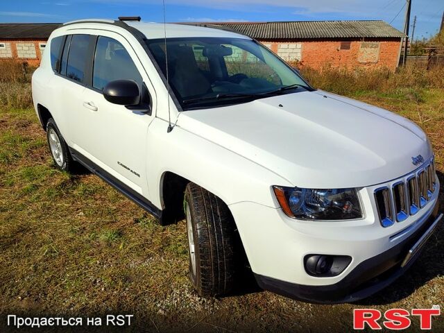 Білий Джип Compass, об'ємом двигуна 2.4 л та пробігом 79 тис. км за 11500 $, фото 7 на Automoto.ua