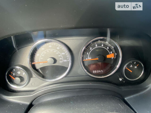 Белый Джип Компас, объемом двигателя 2.4 л и пробегом 165 тыс. км за 10900 $, фото 30 на Automoto.ua