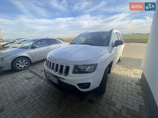 Белый Джип Компас, объемом двигателя 2.36 л и пробегом 155 тыс. км за 11000 $, фото 9 на Automoto.ua