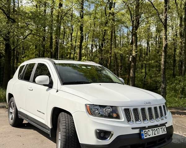 Белый Джип Компас, объемом двигателя 2.36 л и пробегом 135 тыс. км за 12300 $, фото 17 на Automoto.ua