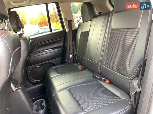 Джип Compass 2016 у Вінниці на Automoto.ua Білий Джип Compass, об'ємом двигуна 2.4 л та пробігом 133 тис. км за 11890 $, фото 23 на Automoto.ua