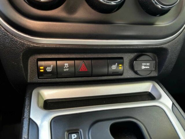 Белый Джип Компас, объемом двигателя 2.4 л и пробегом 79 тыс. км за 10500 $, фото 10 на Automoto.ua