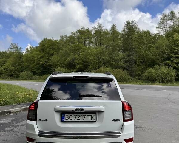 Белый Джип Компас, объемом двигателя 2.36 л и пробегом 135 тыс. км за 12300 $, фото 14 на Automoto.ua