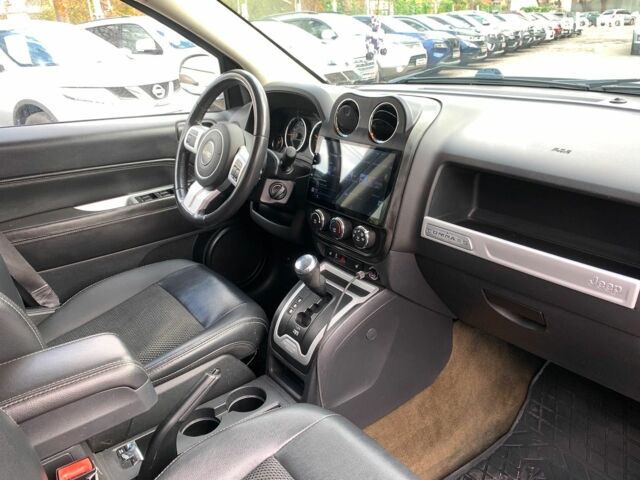 Джип Compass 2016 у Вінниці на Automoto.ua Білий Джип Compass, об'ємом двигуна 2.4 л та пробігом 133 тис. км за 11890 $, фото 20 на Automoto.ua