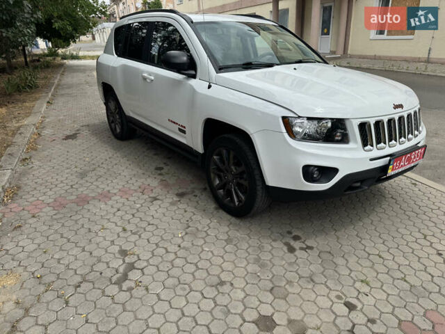 Белый Джип Компас, объемом двигателя 2.4 л и пробегом 170 тыс. км за 11700 $, фото 7 на Automoto.ua
