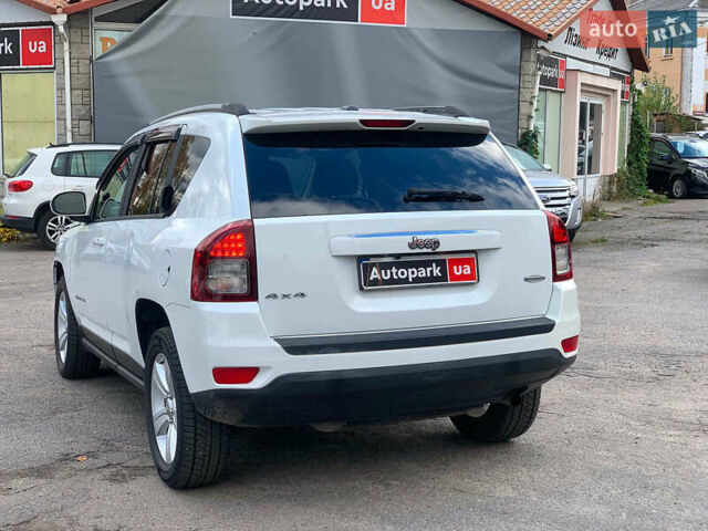 Джип Compass 2016 у Вінниці на Automoto.ua Білий Джип Compass, об'ємом двигуна 2.4 л та пробігом 133 тис. км за 11890 $, фото 6 на Automoto.ua