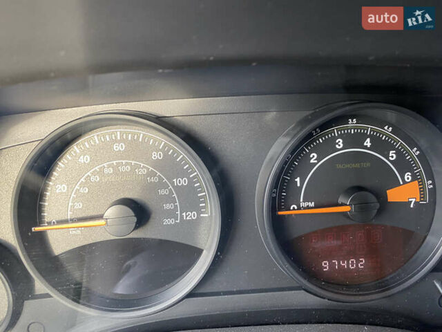 Белый Джип Компас, объемом двигателя 2.36 л и пробегом 155 тыс. км за 11000 $, фото 13 на Automoto.ua