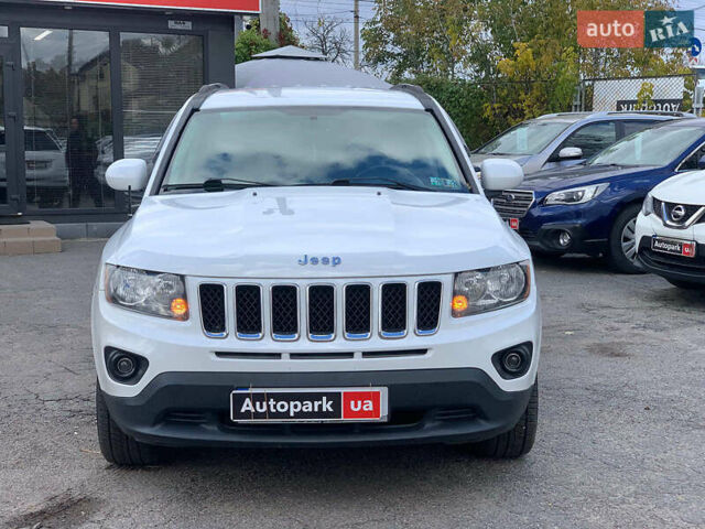 Джип Compass 2016 у Вінниці на Automoto.ua Білий Джип Compass, об'ємом двигуна 2.4 л та пробігом 133 тис. км за 11890 $, фото 2 на Automoto.ua