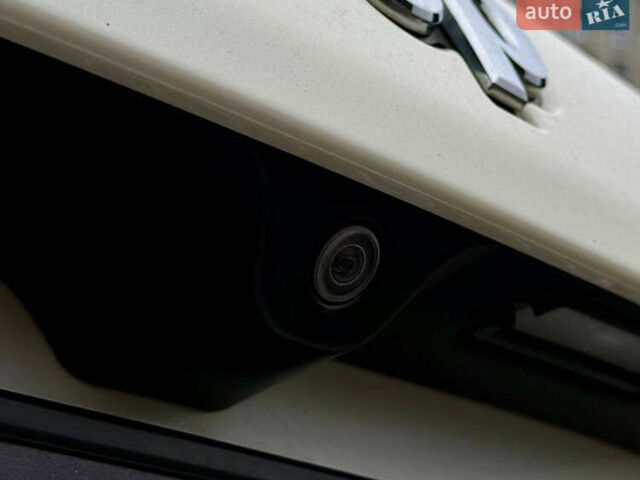 Белый Джип Компас, объемом двигателя 2.4 л и пробегом 71 тыс. км за 16900 $, фото 20 на Automoto.ua