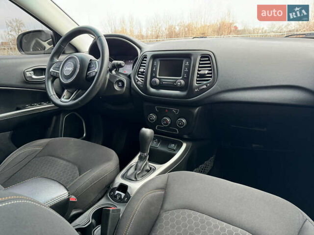 Белый Джип Компас, объемом двигателя 2.4 л и пробегом 162 тыс. км за 11800 $, фото 14 на Automoto.ua