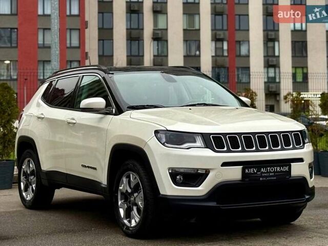 Белый Джип Компас, объемом двигателя 2.4 л и пробегом 71 тыс. км за 16900 $, фото 3 на Automoto.ua