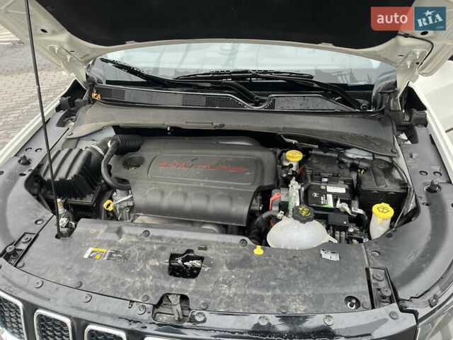 Білий Джип Compass, об'ємом двигуна 2.36 л та пробігом 205 тис. км за 12799 $, фото 16 на Automoto.ua