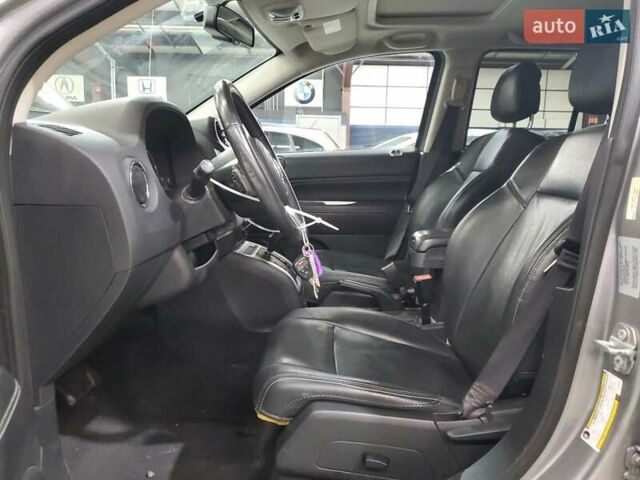 Белый Джип Компас, объемом двигателя 2.36 л и пробегом 72 тыс. км за 1600 $, фото 6 на Automoto.ua