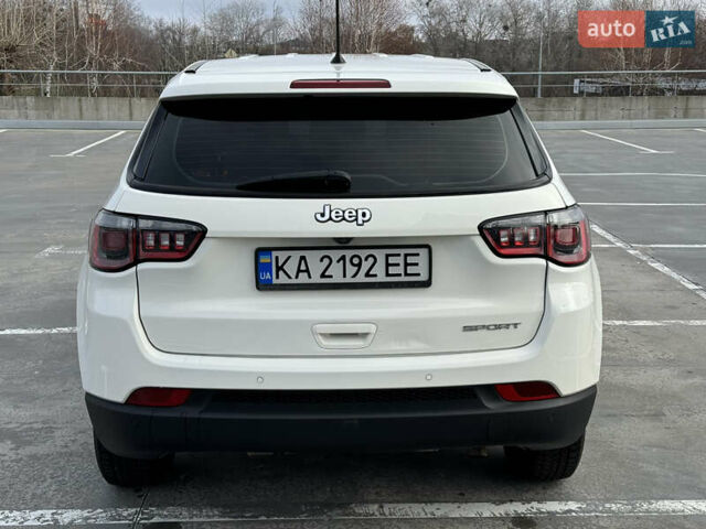 Белый Джип Компас, объемом двигателя 2.4 л и пробегом 162 тыс. км за 11800 $, фото 4 на Automoto.ua