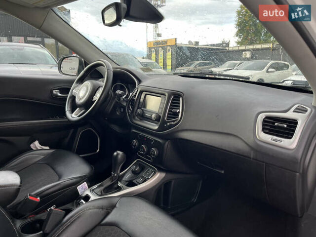 Белый Джип Компас, объемом двигателя 2.4 л и пробегом 191 тыс. км за 13300 $, фото 18 на Automoto.ua