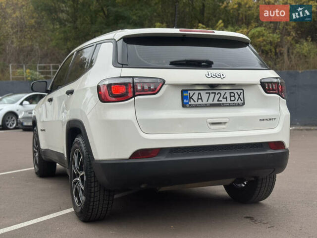 Белый Джип Компас, объемом двигателя 2.36 л и пробегом 203 тыс. км за 13999 $, фото 8 на Automoto.ua