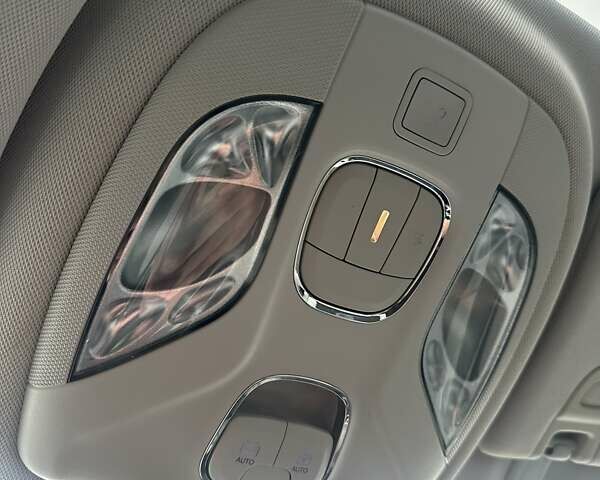 Белый Джип Компас, объемом двигателя 2.4 л и пробегом 120 тыс. км за 15800 $, фото 41 на Automoto.ua