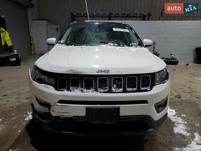 Білий Джип Compass, об'ємом двигуна 2.36 л та пробігом 115 тис. км за 1800 $, фото 4 на Automoto.ua