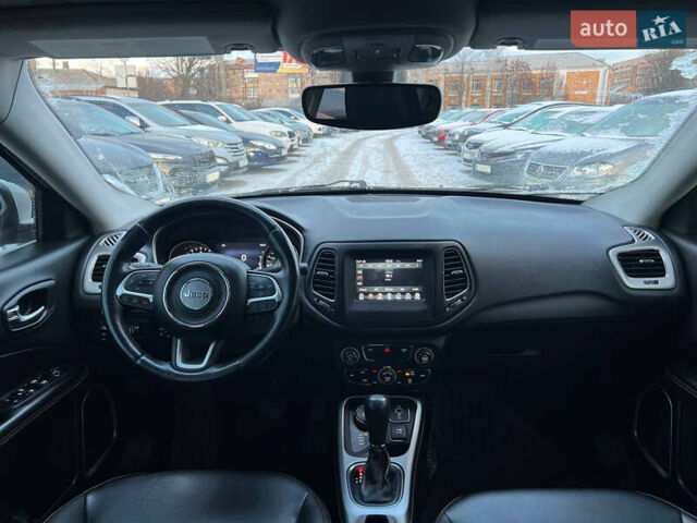 Білий Джип Compass, об'ємом двигуна 2.4 л та пробігом 63 тис. км за 15999 $, фото 8 на Automoto.ua