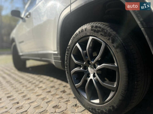 Белый Джип Компас, объемом двигателя 2.36 л и пробегом 130 тыс. км за 15500 $, фото 10 на Automoto.ua