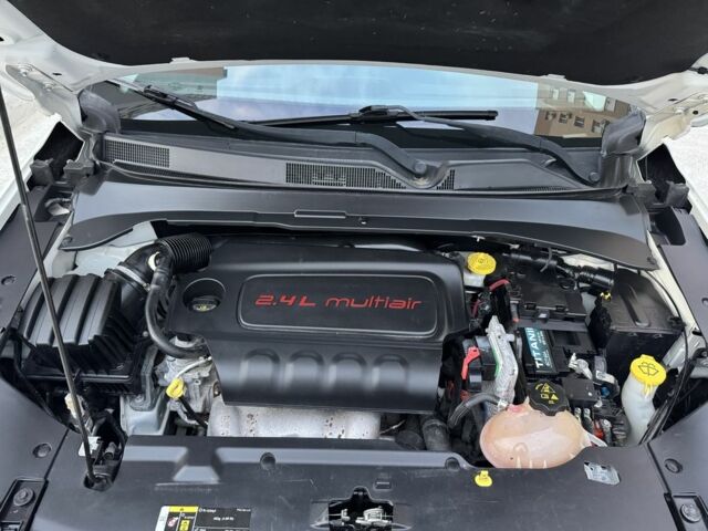 Белый Джип Компас, объемом двигателя 0 л и пробегом 120 тыс. км за 15900 $, фото 18 на Automoto.ua