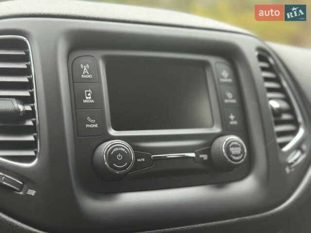 Белый Джип Компас, объемом двигателя 2.36 л и пробегом 203 тыс. км за 13999 $, фото 17 на Automoto.ua