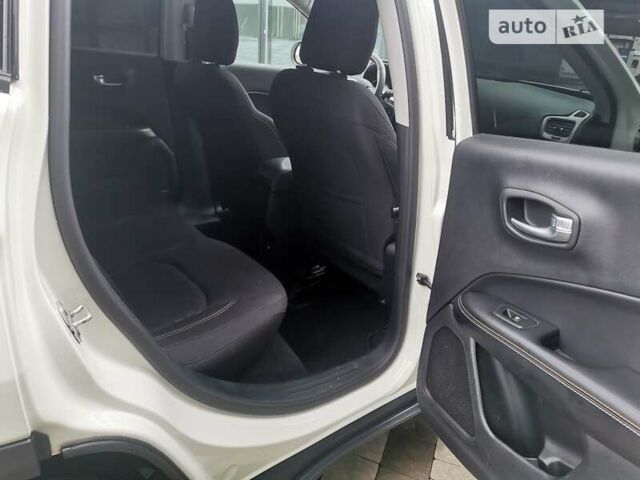 Белый Джип Компас, объемом двигателя 2.36 л и пробегом 71 тыс. км за 11500 $, фото 15 на Automoto.ua